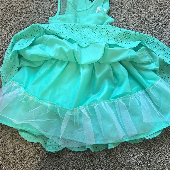 NWT Girl’s Easter dress size 6x turquoise with tulle underlay - Picture 7 of 13